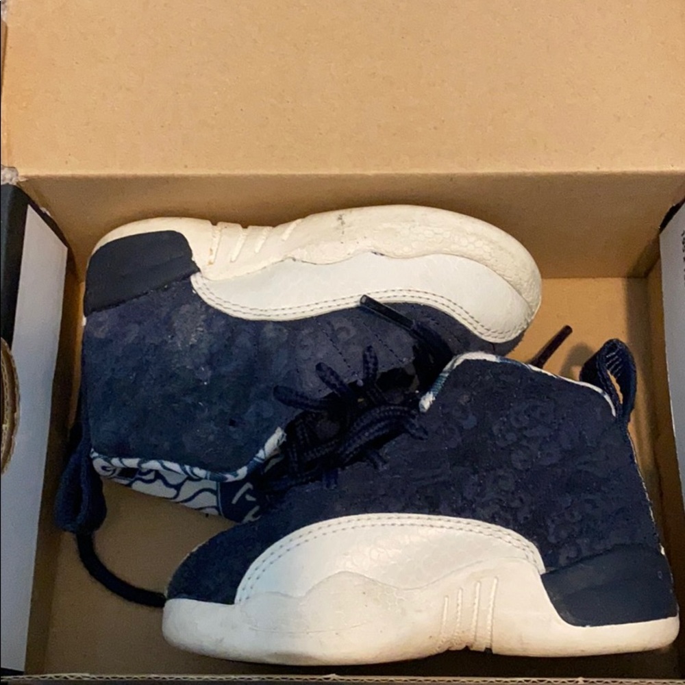 Jordan 12
